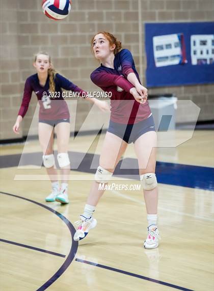 Thumbnail 3 in Regis Jesuit vs Dakota Ridge (Dakota Ridge Varsity Tournament) photogallery.