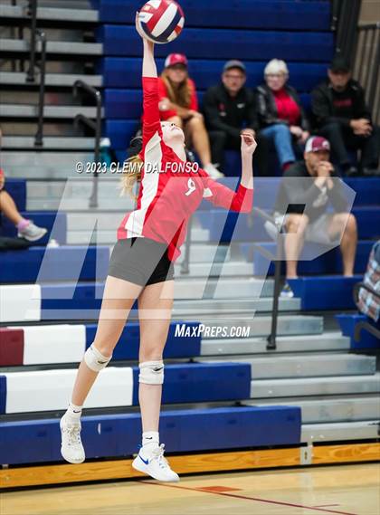 Thumbnail 2 in Regis Jesuit vs Dakota Ridge (Dakota Ridge Varsity Tournament) photogallery.