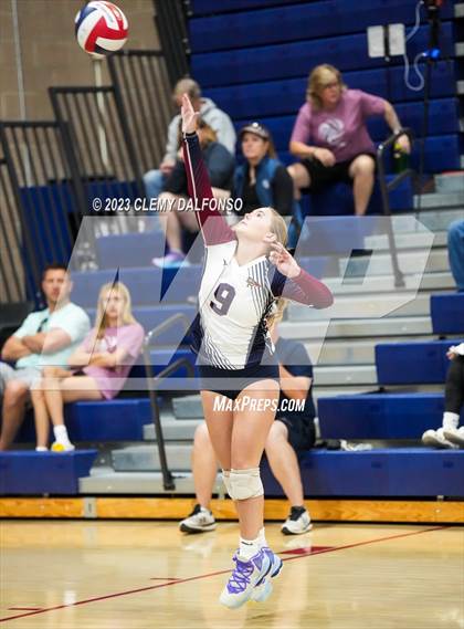 Thumbnail 1 in Regis Jesuit vs Dakota Ridge (Dakota Ridge Varsity Tournament) photogallery.
