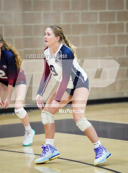 Thumbnail 2 in Regis Jesuit vs Dakota Ridge (Dakota Ridge Varsity Tournament) photogallery.