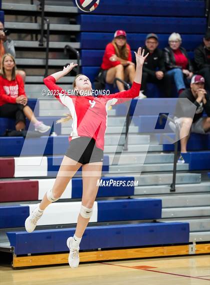 Thumbnail 1 in Regis Jesuit vs Dakota Ridge (Dakota Ridge Varsity Tournament) photogallery.