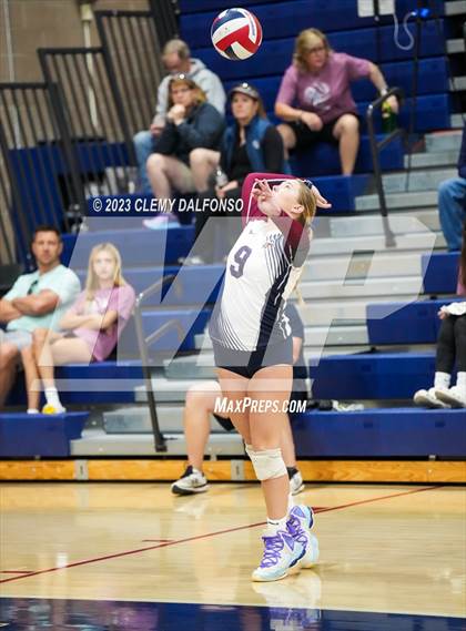Thumbnail 3 in Regis Jesuit vs Dakota Ridge (Dakota Ridge Varsity Tournament) photogallery.