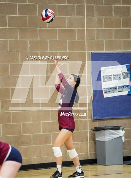 Thumbnail 2 in Regis Jesuit vs Dakota Ridge (Dakota Ridge Varsity Tournament) photogallery.