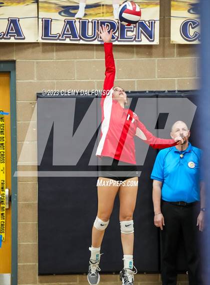 Thumbnail 3 in Regis Jesuit vs Dakota Ridge (Dakota Ridge Varsity Tournament) photogallery.