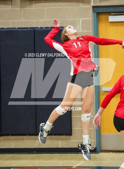 Thumbnail 3 in Regis Jesuit vs Dakota Ridge (Dakota Ridge Varsity Tournament) photogallery.