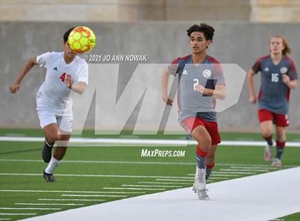 Thumbnail 1 in Tomball vs Cypress Lakes (CFISD Soccer Showcase) photogallery.