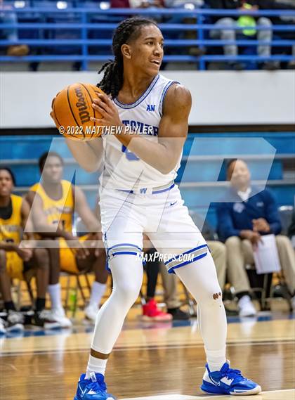 Thumbnail 3 in Northwood Temple Academy vs. Westover (Hoops and Dreams Showcase at Fayetteville State University) photogallery.
