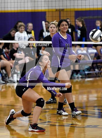 Thumbnail 3 in Durango vs Sierra Vista photogallery.
