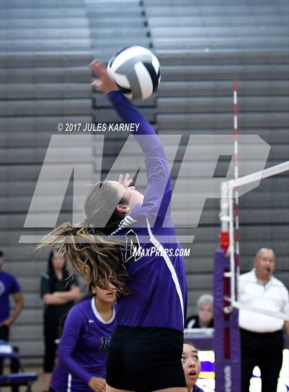 Thumbnail 3 in Durango vs Sierra Vista photogallery.