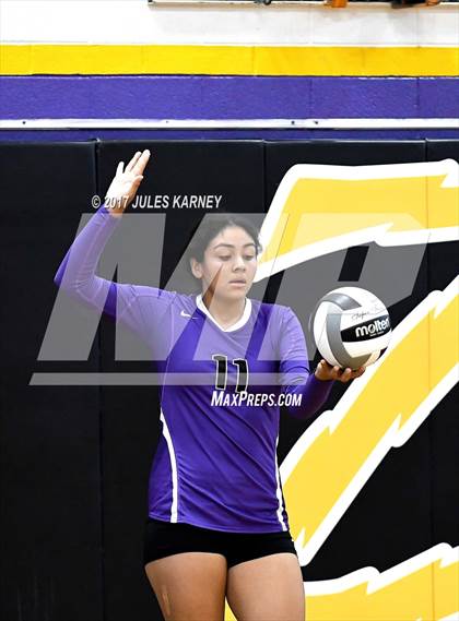 Thumbnail 3 in Durango vs Sierra Vista photogallery.