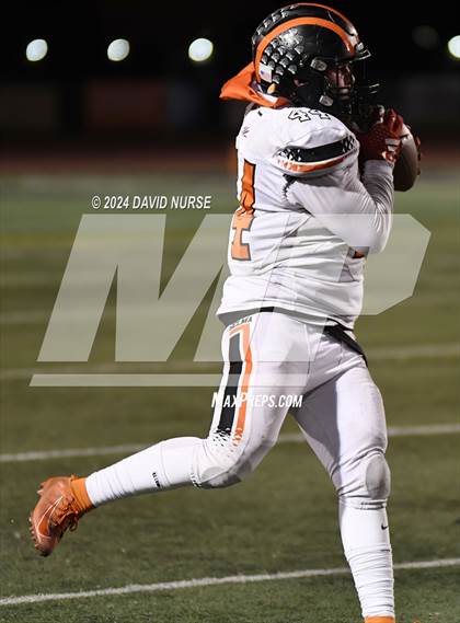 Thumbnail 1 in Selma @ Palmdale (CIF Division 5-A Regional Final) photogallery.