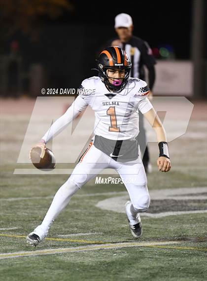 Thumbnail 3 in Selma @ Palmdale (CIF Division 5-A Regional Final) photogallery.