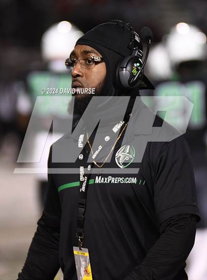 Thumbnail 3 in Selma @ Palmdale (CIF Division 5-A Regional Final) photogallery.