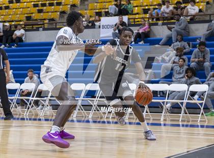 Thumbnail 2 in Riviera Prep vs. Southern California Academy photogallery.