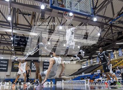 Thumbnail 2 in Riviera Prep vs. Southern California Academy photogallery.