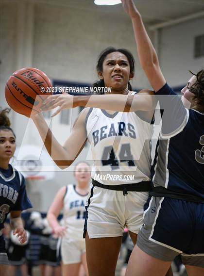 Thumbnail 3 in Olympia vs Skyview (WIAA 4A District Playoff) photogallery.