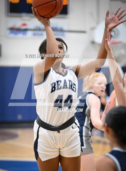 Thumbnail 3 in Olympia vs Skyview (WIAA 4A District Playoff) photogallery.