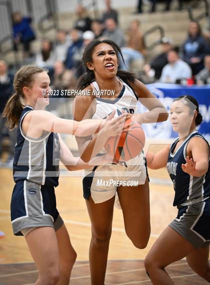 Thumbnail 3 in Olympia vs Skyview (WIAA 4A District Playoff) photogallery.