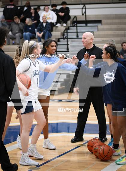 Thumbnail 1 in Olympia vs Skyview (WIAA 4A District Playoff) photogallery.