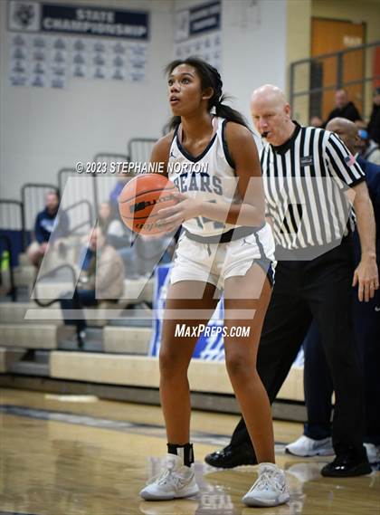 Thumbnail 2 in Olympia vs Skyview (WIAA 4A District Playoff) photogallery.