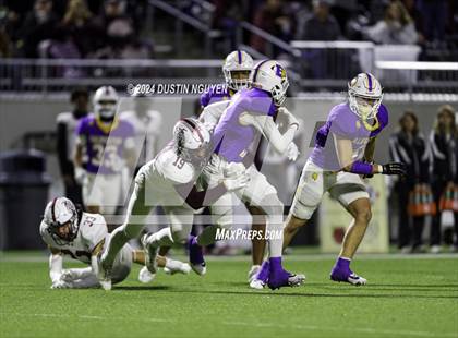 Thumbnail 2 in A&M Consolidated vs. Ball (UIL Football 5A D1 Region III Area Round) photogallery.