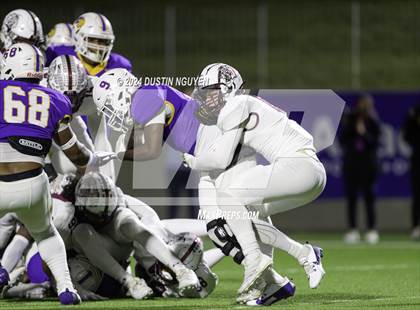 Thumbnail 3 in A&M Consolidated vs. Ball (UIL Football 5A D1 Region III Area Round) photogallery.