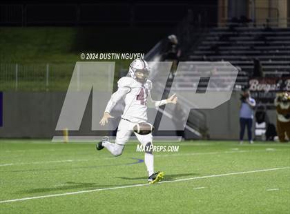 Thumbnail 1 in A&M Consolidated vs. Ball (UIL Football 5A D1 Region III Area Round) photogallery.