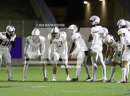 Thumbnail 2 in A&M Consolidated vs. Ball (UIL Football 5A D1 Region III Area Round) photogallery.