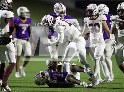 Thumbnail 3 in A&M Consolidated vs. Ball (UIL Football 5A D1 Region III Area Round) photogallery.