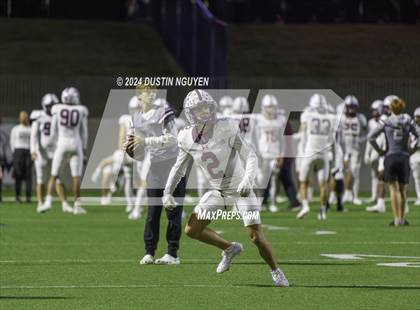 Thumbnail 1 in A&M Consolidated vs. Ball (UIL Football 5A D1 Region III Area Round) photogallery.