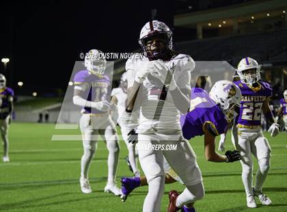Thumbnail 3 in A&M Consolidated vs. Ball (UIL Football 5A D1 Region III Area Round) photogallery.