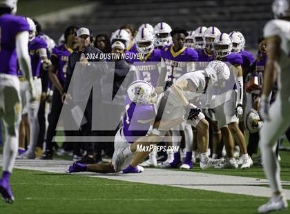 Thumbnail 2 in A&M Consolidated vs. Ball (UIL Football 5A D1 Region III Area Round) photogallery.
