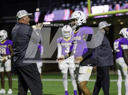 Thumbnail 2 in A&M Consolidated vs. Ball (UIL Football 5A D1 Region III Area Round) photogallery.