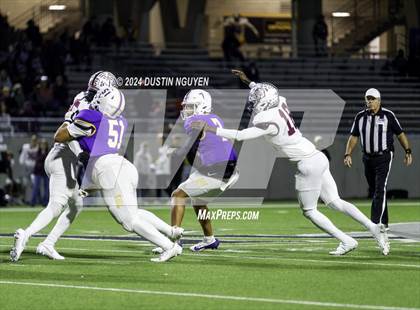 Thumbnail 1 in A&M Consolidated vs. Ball (UIL Football 5A D1 Region III Area Round) photogallery.