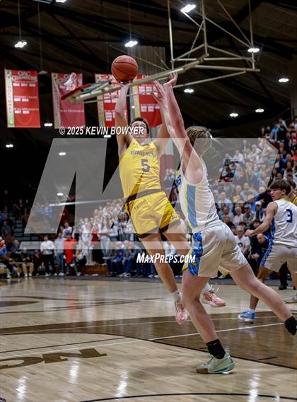 Thumbnail 2 in River Valley vs. Buckeye Valley (OHSAA D4 Central 2 District Championship) photogallery.