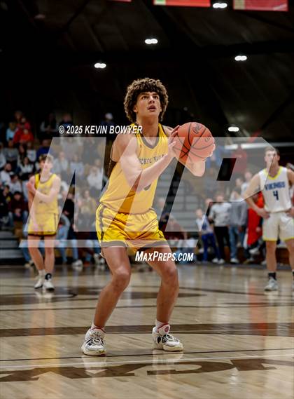 Thumbnail 2 in River Valley vs. Buckeye Valley (OHSAA D4 Central 2 District Championship) photogallery.