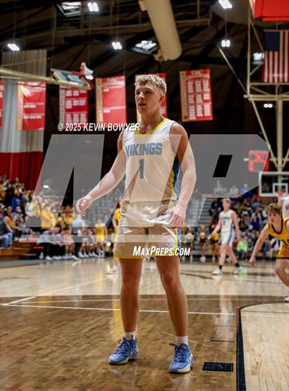 Thumbnail 2 in River Valley vs. Buckeye Valley (OHSAA D4 Central 2 District Championship) photogallery.