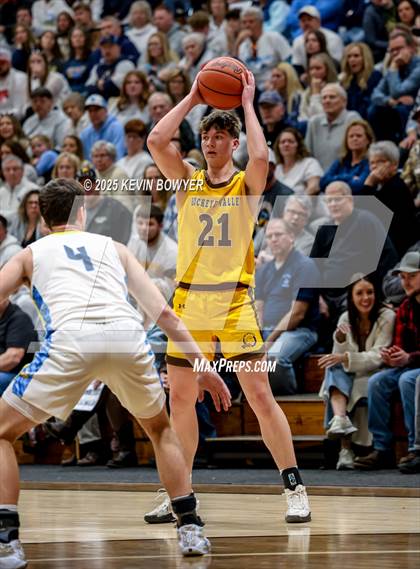 Thumbnail 1 in River Valley vs. Buckeye Valley (OHSAA D4 Central 2 District Championship) photogallery.