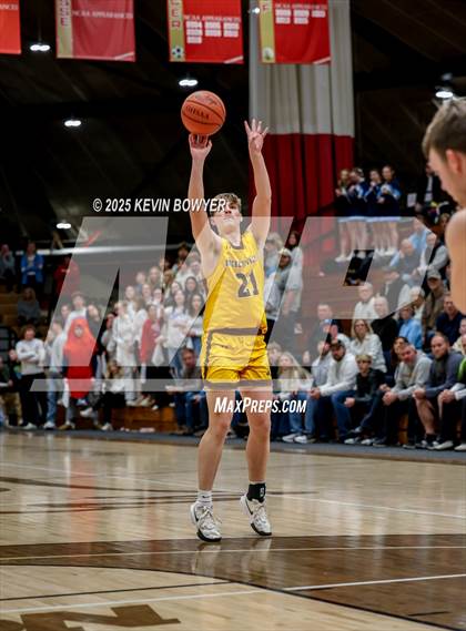 Thumbnail 1 in River Valley vs. Buckeye Valley (OHSAA D4 Central 2 District Championship) photogallery.
