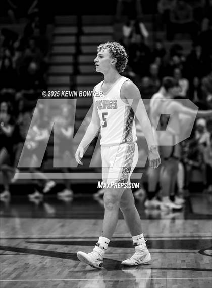 Thumbnail 2 in River Valley vs. Buckeye Valley (OHSAA D4 Central 2 District Championship) photogallery.