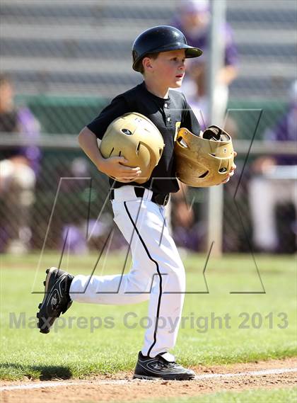 Thumbnail 1 in Diamond Bar vs. Golden Valley (Anaheim Lions Tournament) photogallery.