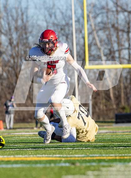 Thumbnail 2 in Patriot vs Freedom (VHSL Class 6 Region Final) photogallery.