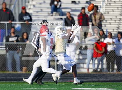 Thumbnail 2 in Patriot vs Freedom (VHSL Class 6 Region Final) photogallery.