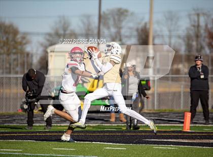 Thumbnail 1 in Patriot vs Freedom (VHSL Class 6 Region Final) photogallery.