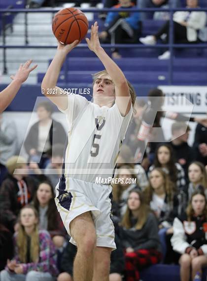 Thumbnail 1 in Amanda-Clearcreek @ Teays Valley photogallery.