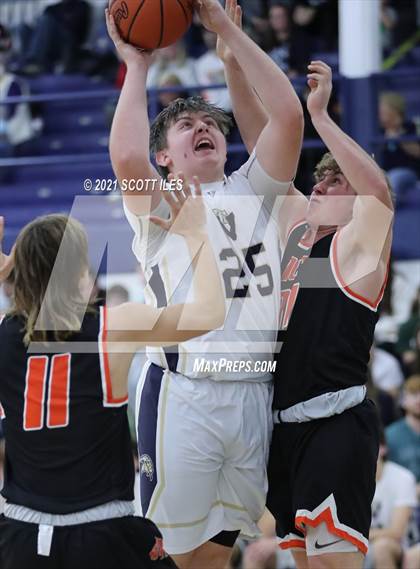Thumbnail 1 in Amanda-Clearcreek @ Teays Valley photogallery.