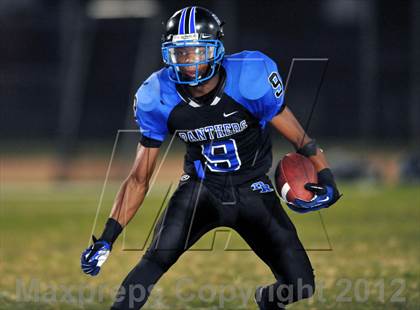 Thumbnail 2 in Diamond Ranch vs. Chino photogallery.