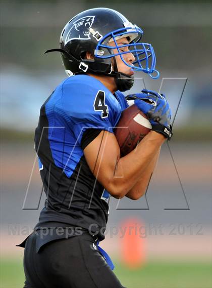 Thumbnail 3 in Diamond Ranch vs. Chino photogallery.