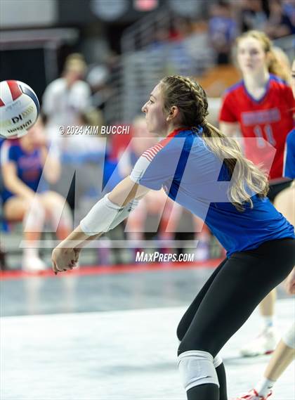 Thumbnail 2 in Hoover vs. Wayne (WVSSAC Class AAA Quarterfinal) photogallery.