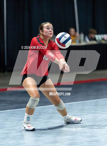 Thumbnail 1 in Hoover vs. Wayne (WVSSAC Class AAA Quarterfinal) photogallery.